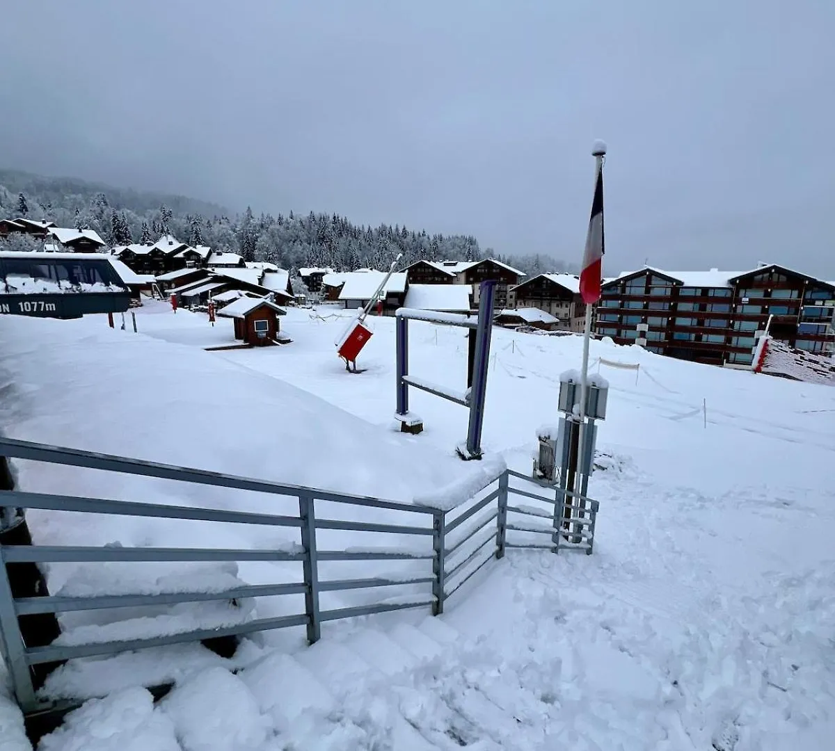 Le Lodge Morillon Apartamento